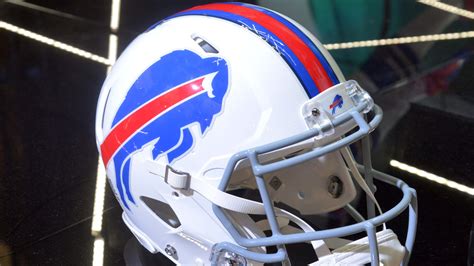 who will the buffalo bills pick in the draft